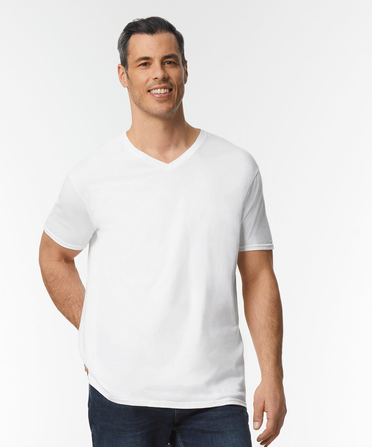 Softstyle™ v-neck t-shirt | GD010